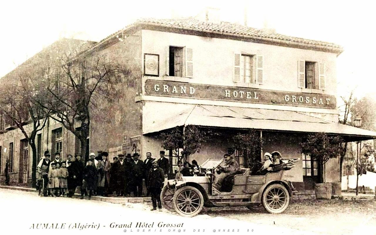 2043- Aumale - Grand Hotel Grossat.jpg